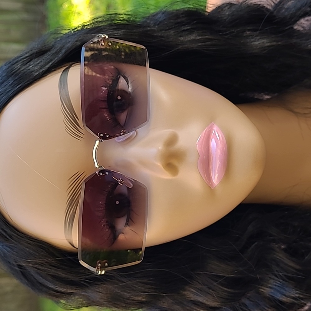 Sunglasses - Picture 1 of 4
